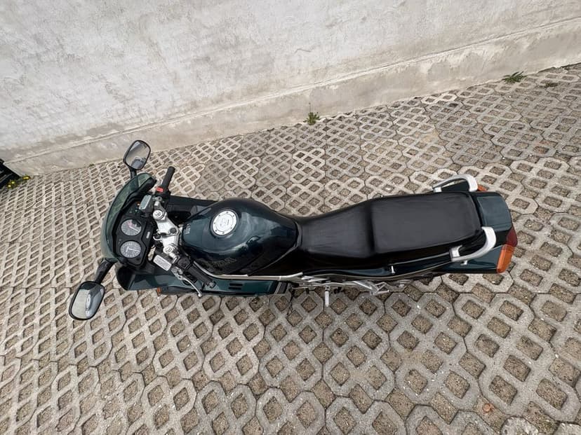 Honda VFR750FL z 1993