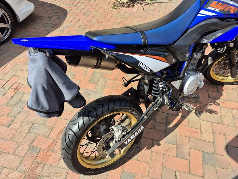 Yamaha WR 125 X supermoto