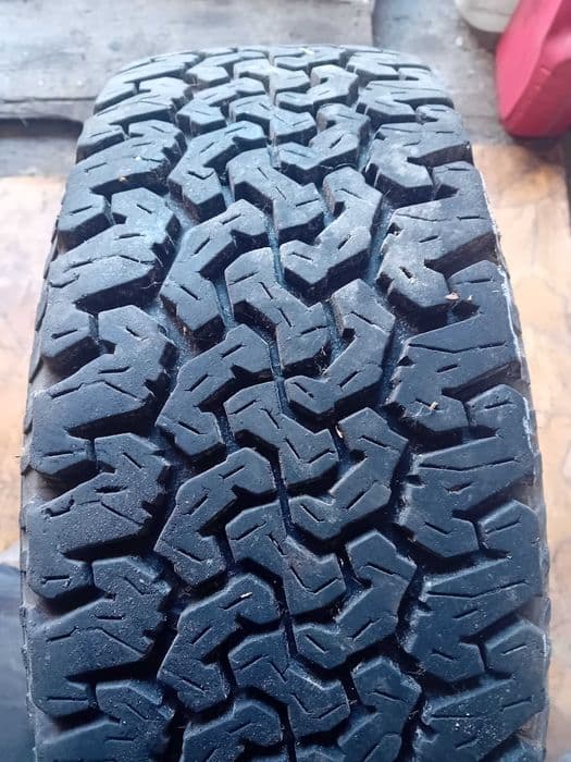 Land Rover Discovery 1 felgi / opony dwa zestawy