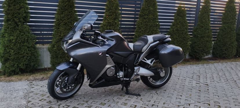 Honda VFR1200F 173KM Sprzedam