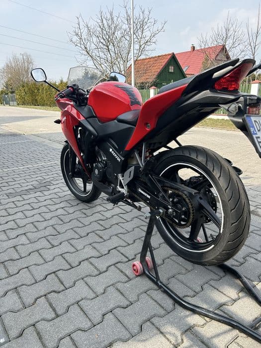 Honda    CBR 125