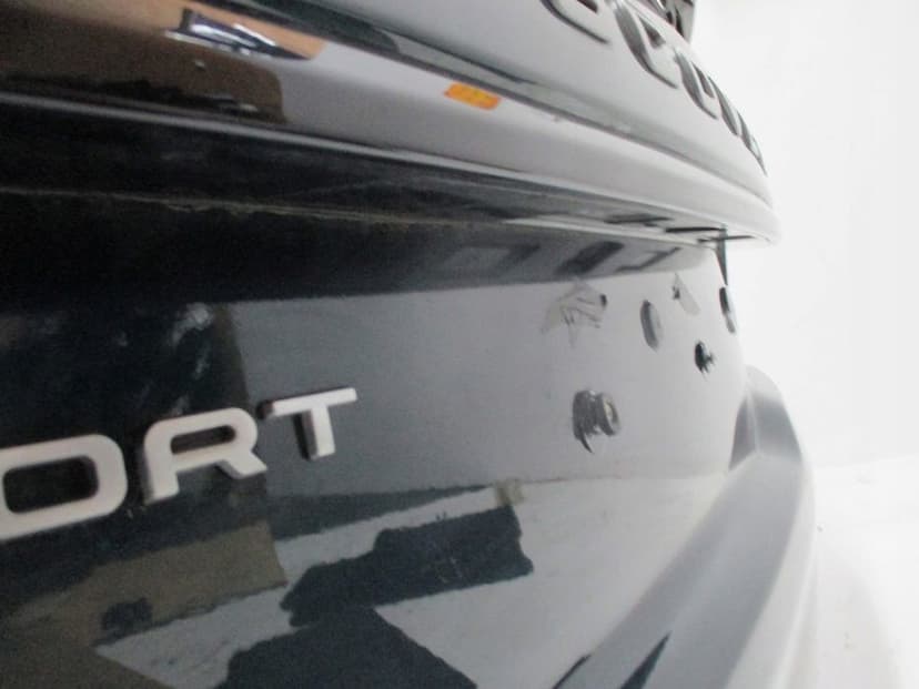 Klapa tylna LAND ROVER DISCOVERY SPORT 15R
