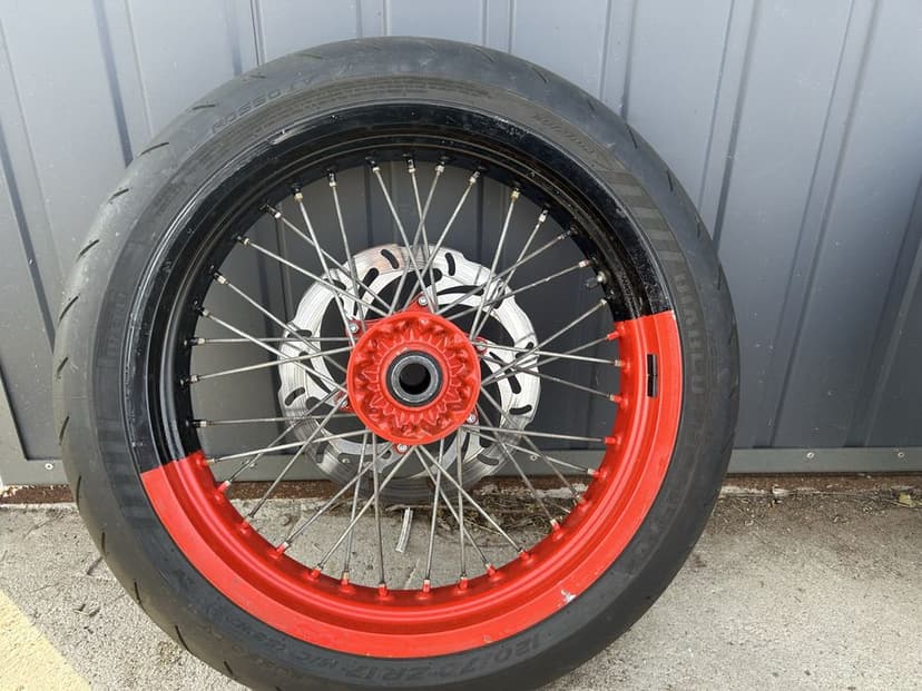 Sprzedam koła Supermoto z Oponami Pirelli Diablo Rosso IV do Ktm Exc