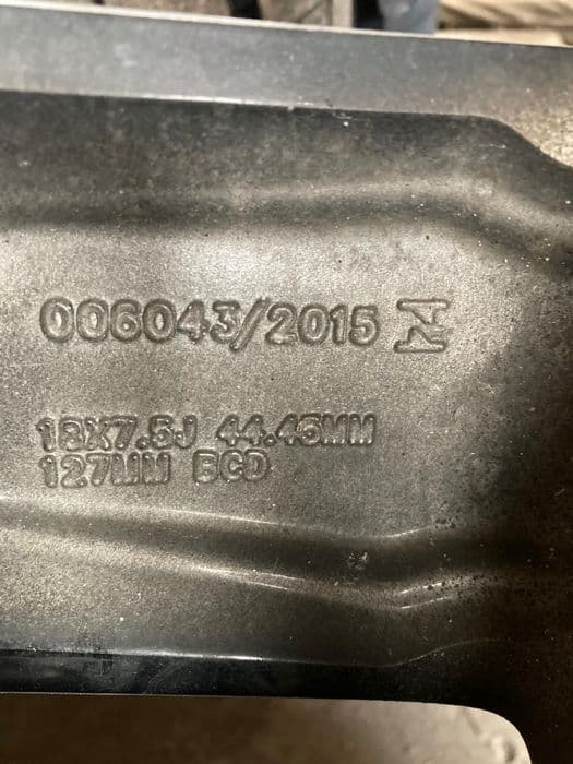 Zestaw kół (jeep wrangler sahara) felgi,opony 4szt