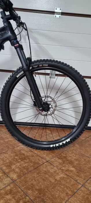 Rower elektryczny Giant  MTB Fathom E+2 PRO  80 Nm  Roz. M