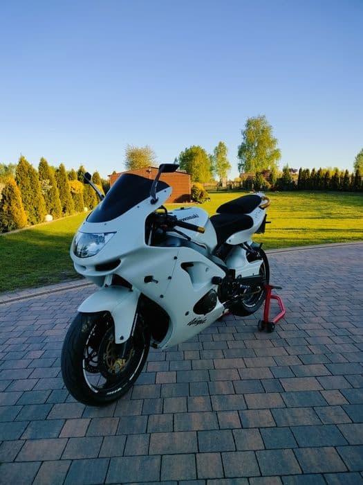 Kawasaki Ninja ZX6R*DOINWESTOWANA*Biała Perła