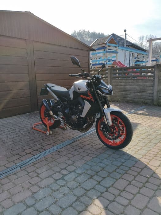 Yamaha MT09 2020 IceFluo, 18947km, pełny wydech Mivv, K&N