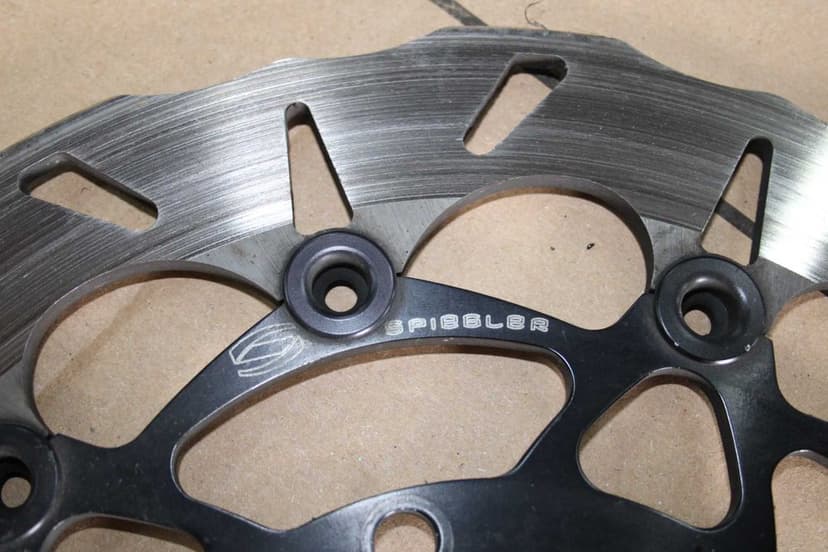 Tarcze Hamulcowe Przód Tył Tarcza Suzuki GSXR 1000 K5 K6 05-06