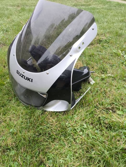 Suzuki GSX-R srad czasza licznik stelaż lampa instalacja