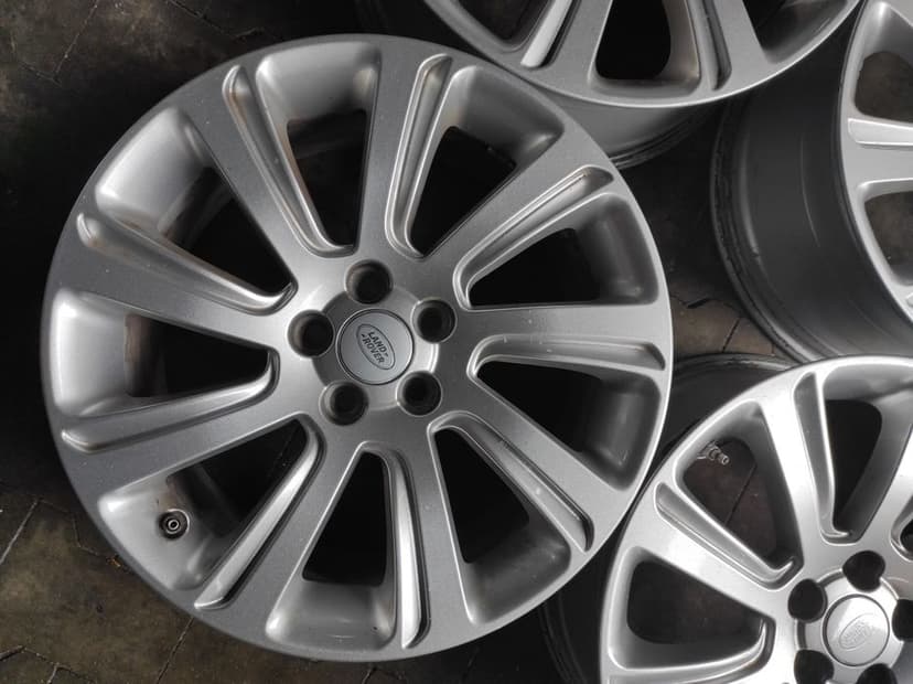 Felgi aluminiowe 5x108 18" Land Rover Discovery Ford Volvo