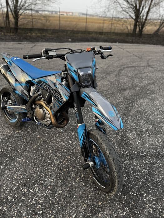 Husqvarna fe 501 supermoto