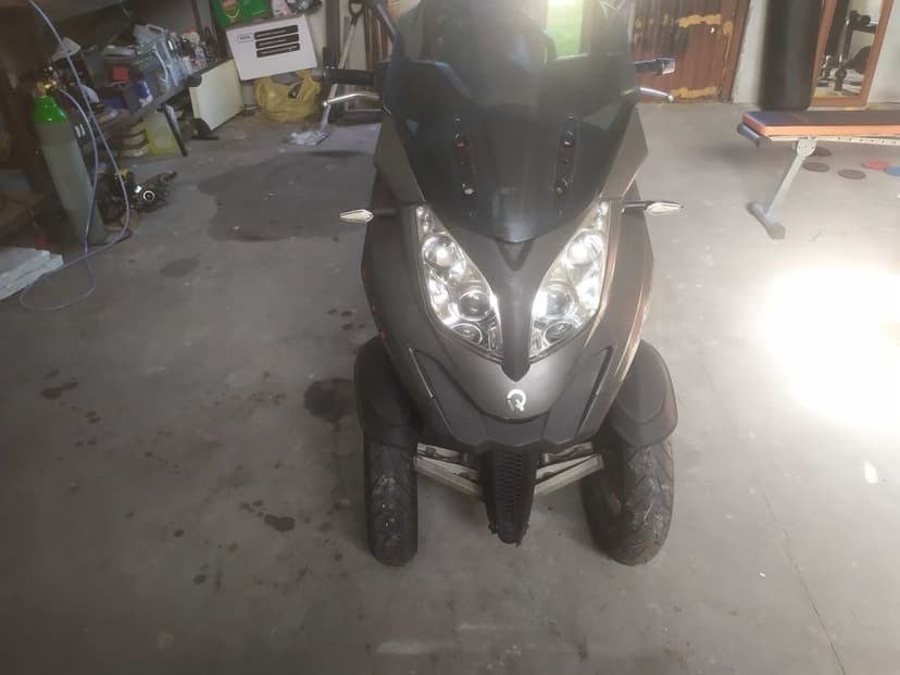 Sprzedam skuter quadro s 350 cm