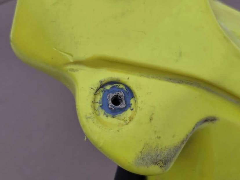 Zbiornik paliwa bak Suzuki RM 125 r. 01-08