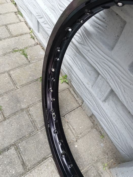 Obręcz koła przedniego Beta RR 18 x 1.85   enduro cross
