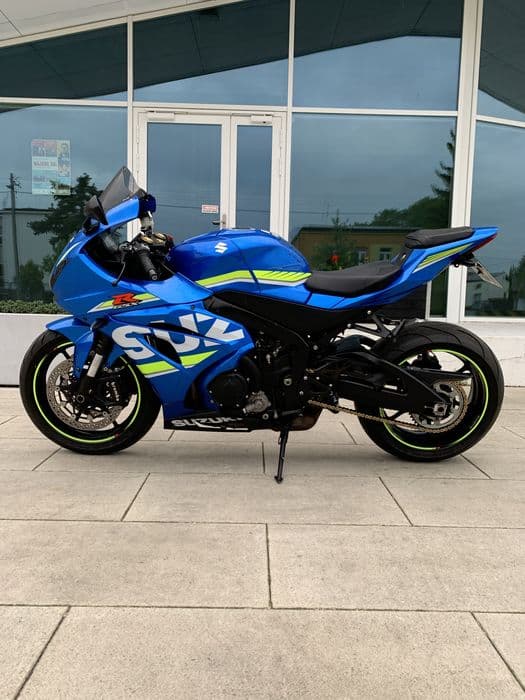 Suzuki Gsxr 1000 Salon Pl