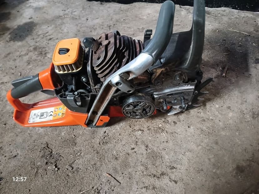 Husqvarna 555 i Husqvarna 560