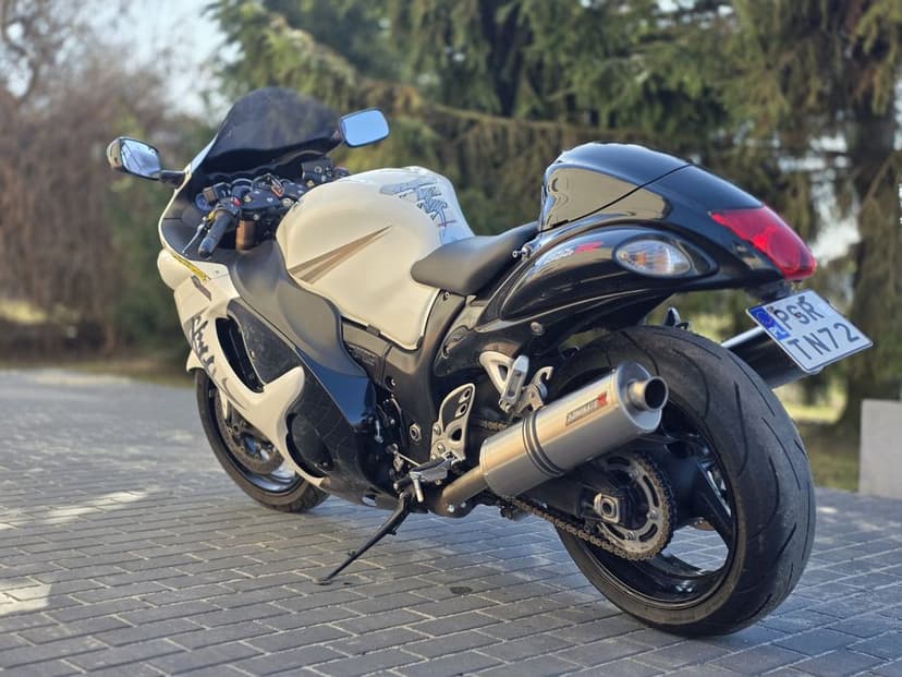 Suzuki Hayabusa 2008r – 197 KM