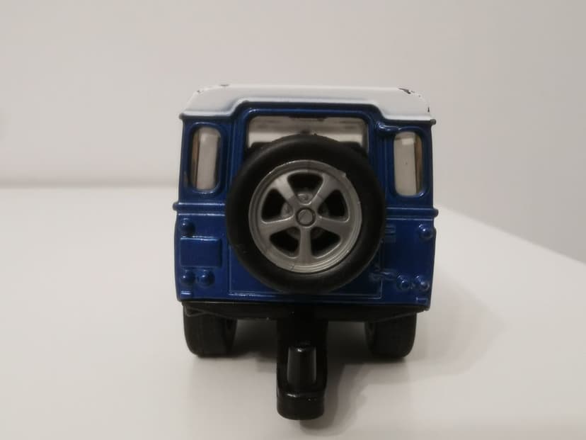 NewRay Autko Model Land Rover Defender 110
