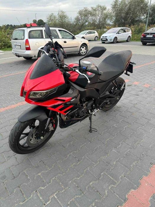 Aprilia tuono 125  2021r