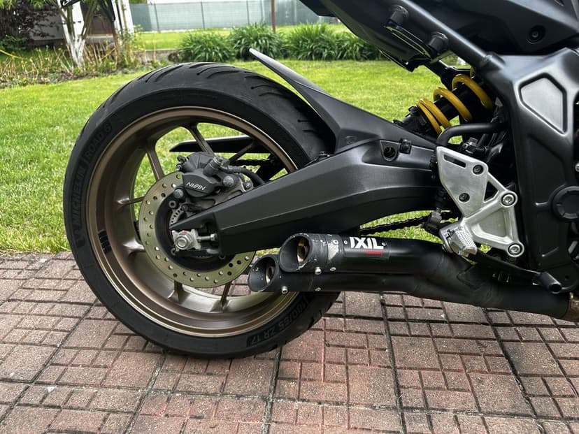 Honda CB650R 2023 A2 quickshifter