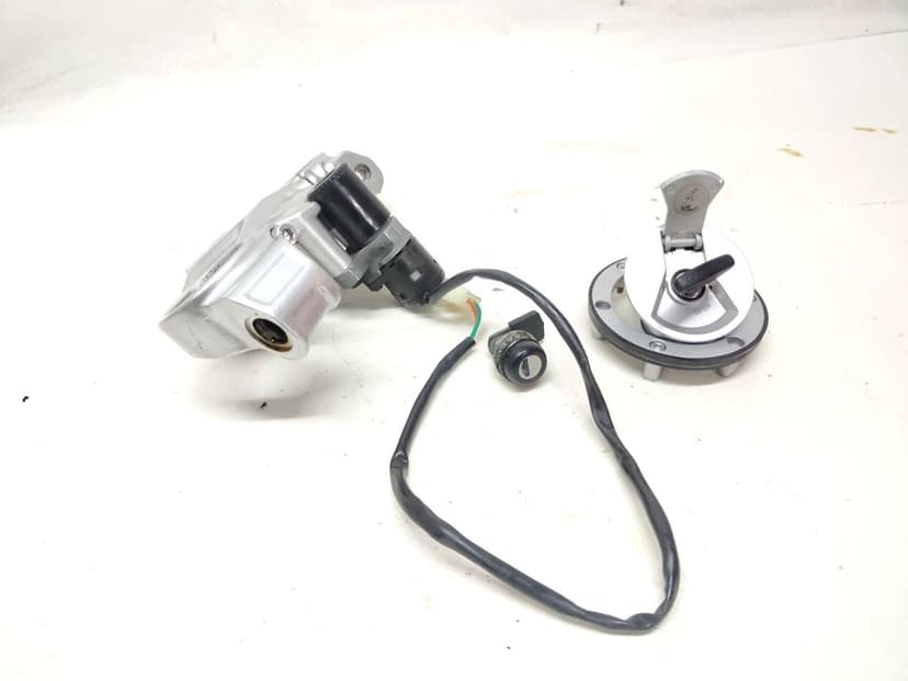 APRILIA RS4 TUONO 125 Komplet Zamków Stacyjka Wlewa Paliwa Zamek