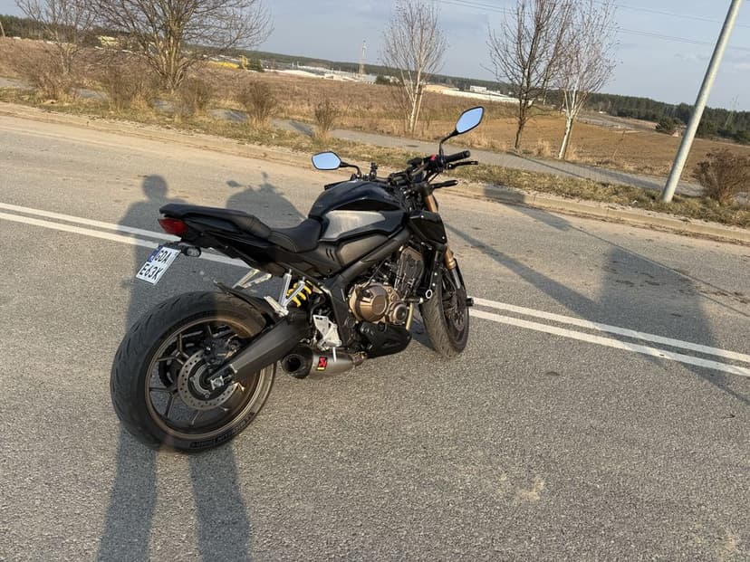 Honda cb650r 2021