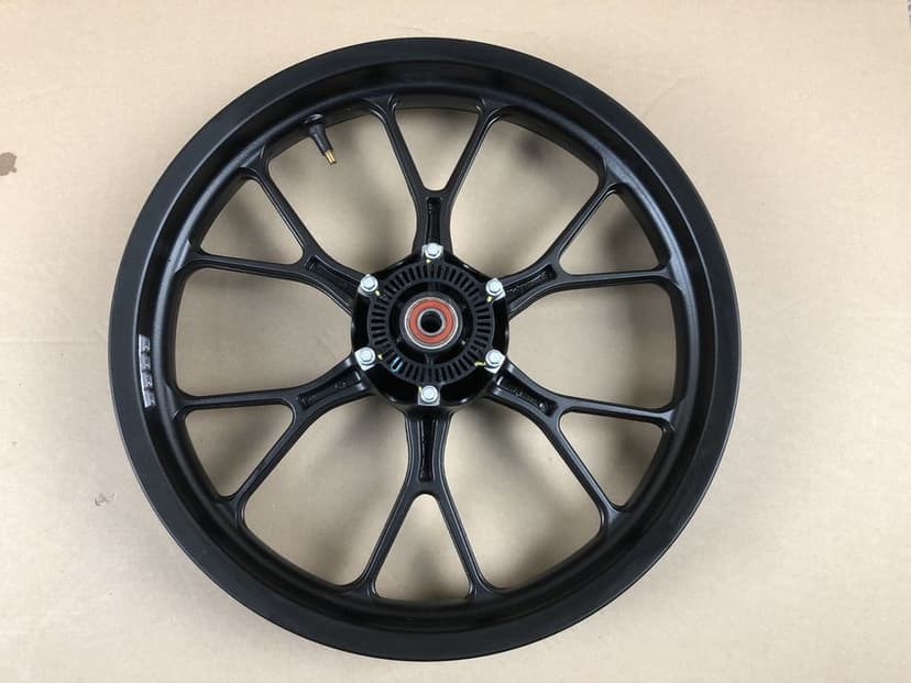 Aprilia Tuono 125 Felgi Felga Przód Tył + Tarcza Hamulcowa