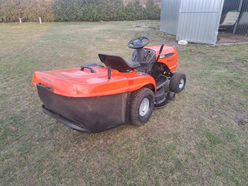 Kosiarka traktorek Husqvarna CTH 151