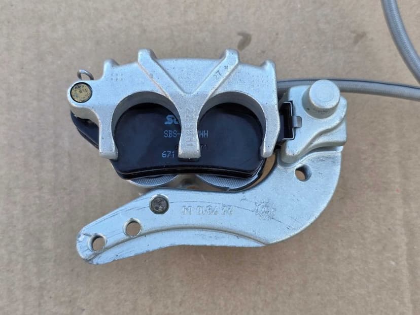 Przód przedni zacisk hamulcowy BREMBO KTM sx sxf exc 125 - 525 r 00-08