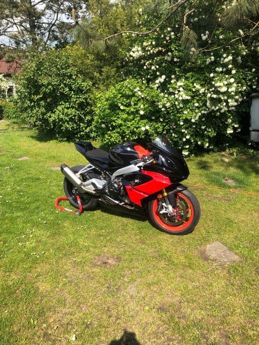 Aprilia RS 660 na tor