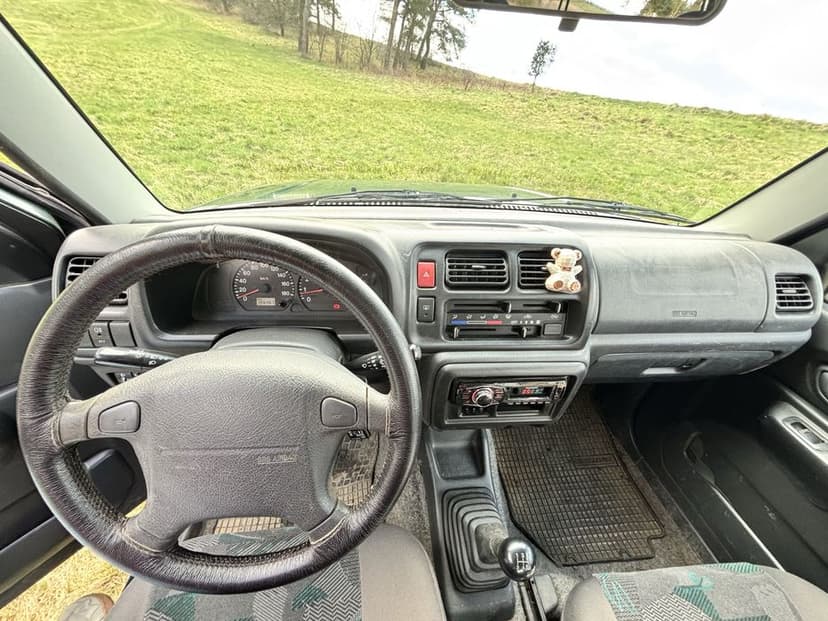 Suzuki Jimny 1.3 benzyna 2002