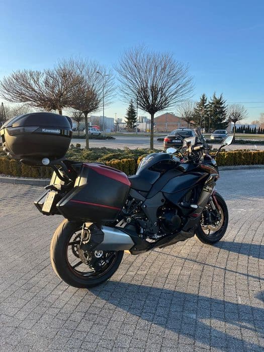 Kawasaki ninja 1000 sx  gt