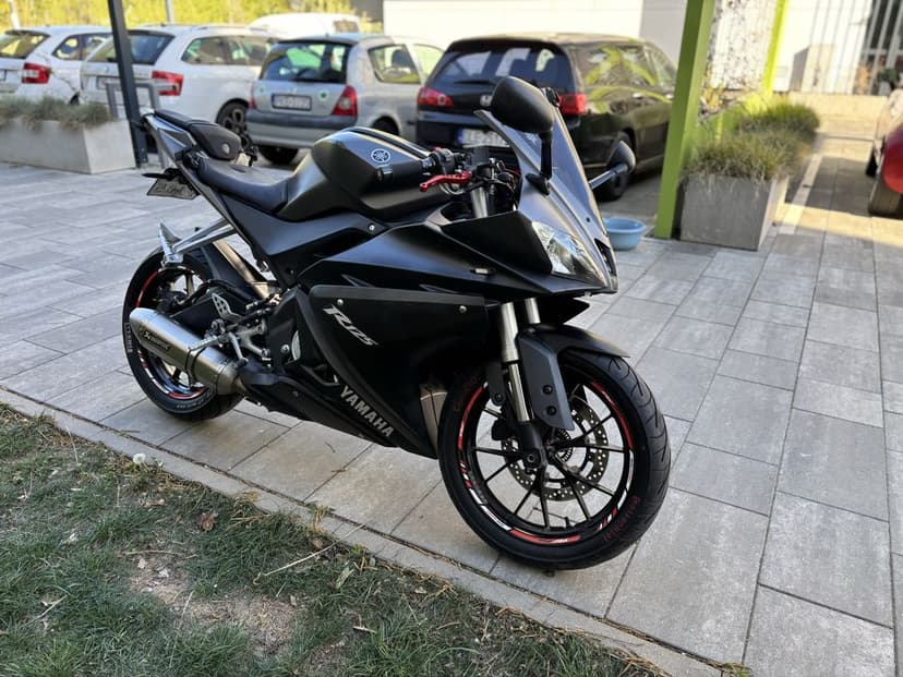 Yamaha YZF R125 ABS 2016 A1/B