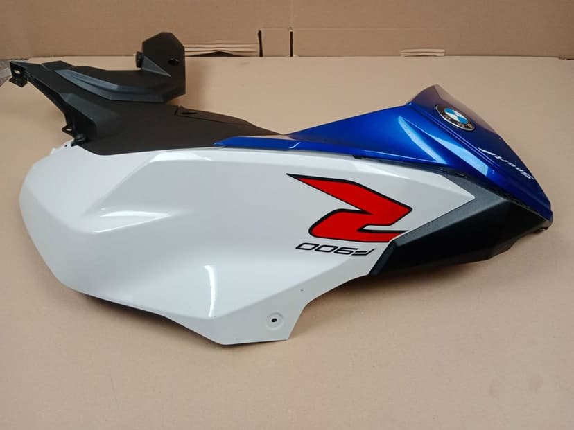 BMW F900R K83 Lewy Bok Boczek Pług Lewa Owiewka Wypełnienie 2023
