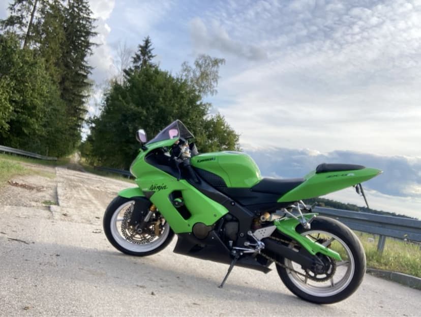 Kawasaki ZX6R ORI STAN