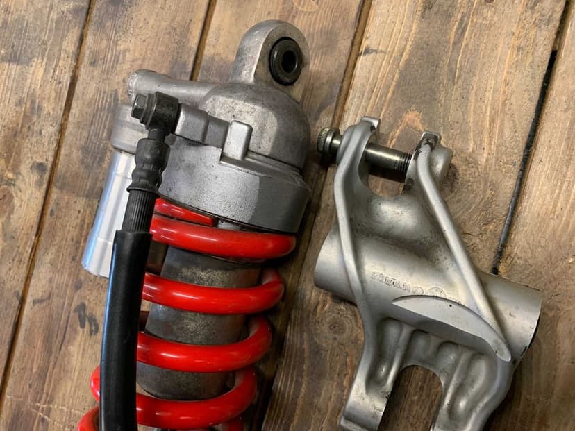 Amortyzator centralny Ducati Multistrada 1000DS 1100DS SHOWA OEM