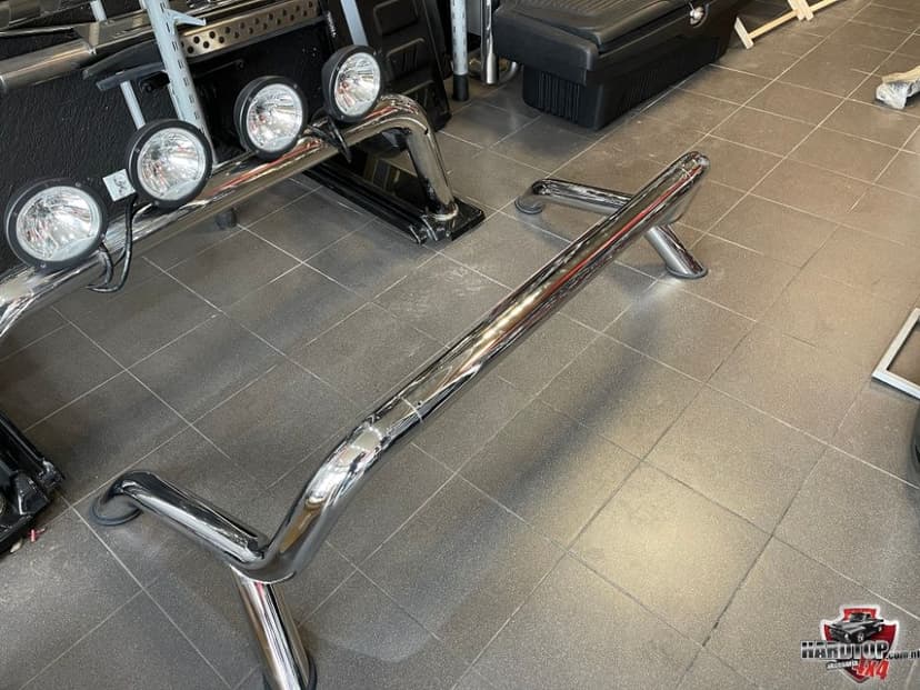 Orurowanie skrzyni ładunkowej, paki, Toyota Hilux