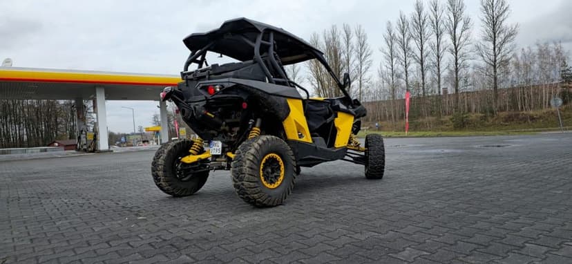 CAN AM Maverick 1000R Akrapovic