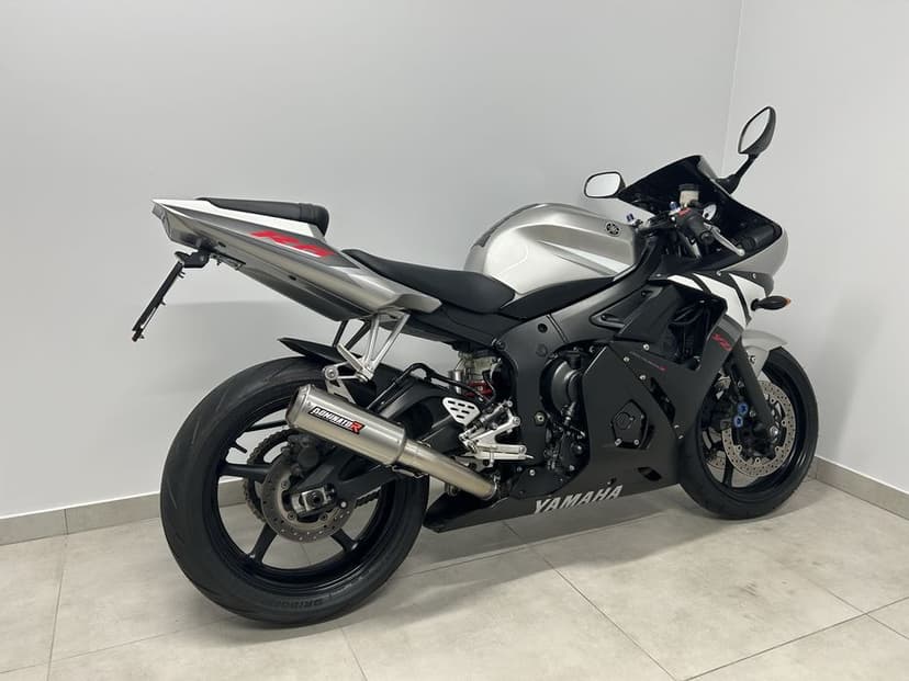 Yamaha R6 2003 RJ05