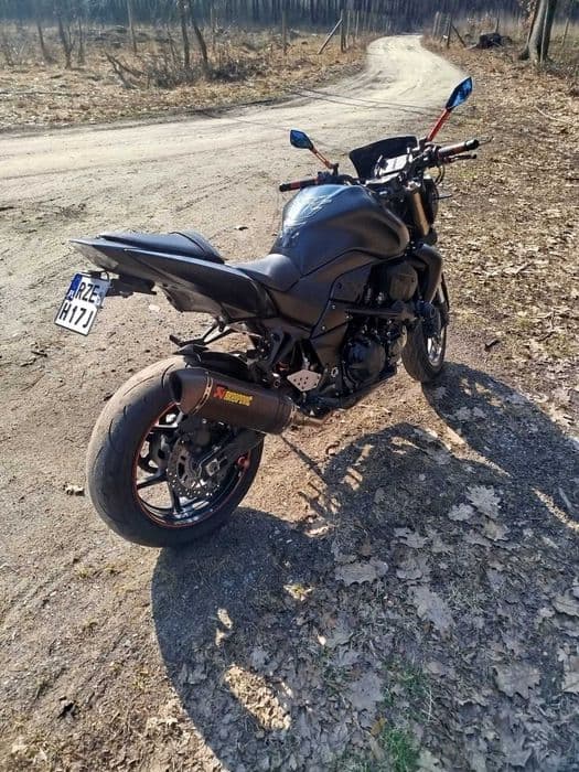 Motor Kawasaki Z750R