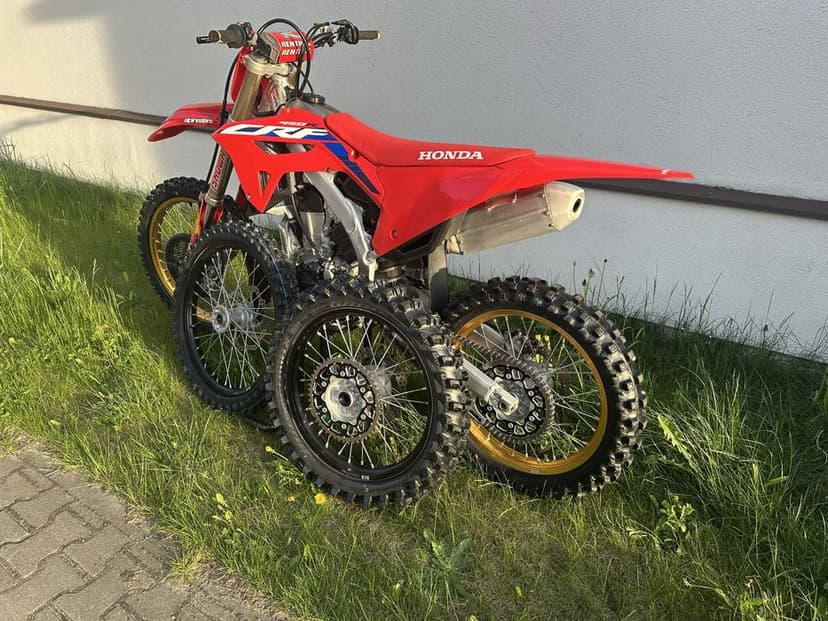 Honda CRF 450 R 2023 tłumik fmf 4.1 koła na piach xtrig 66mth