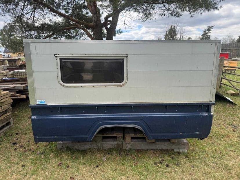 Toyota Land Cruiser HZJ 79 Paka ZABUDOWA Kompletna