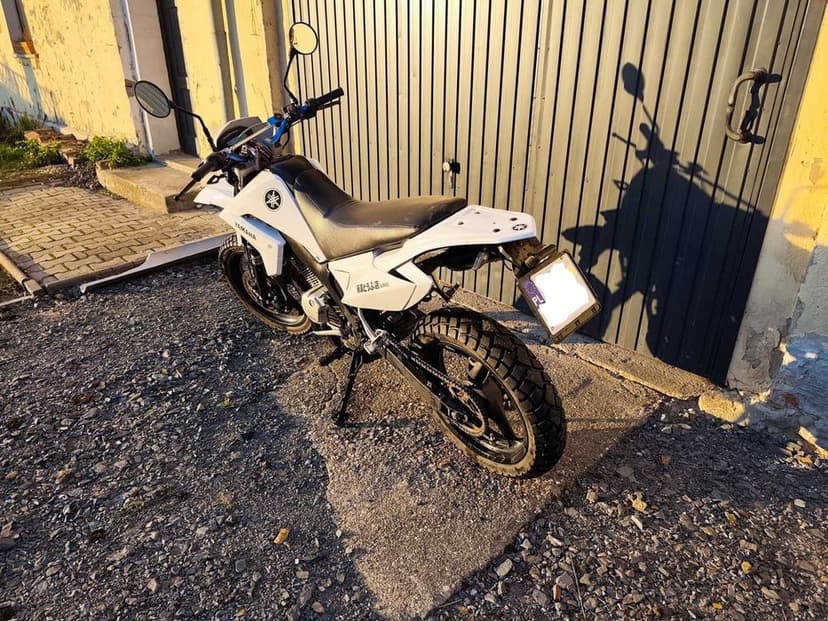 Yamaha xt 125    (malaguti)