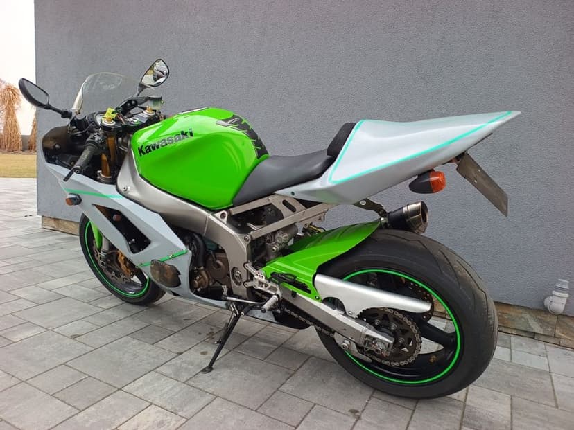 Kawasaki zx6r 636 ,2003
