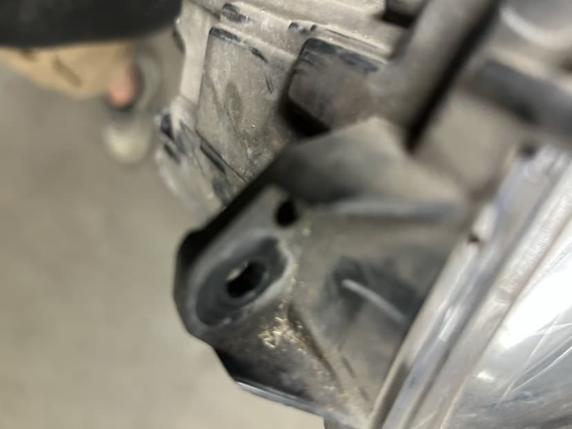 Jeep Wrangler JL lampa przod lewa