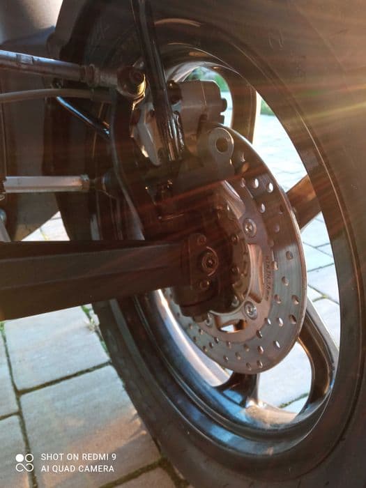 Aeon Quadro 350s, na kat. B, trójkołowiec, trike