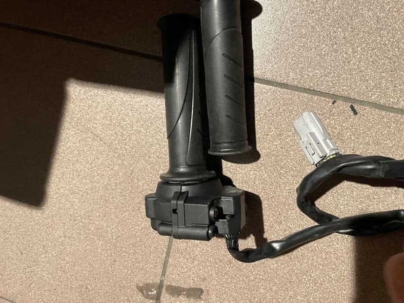 rolgaz manetki ducati panigale v4 diavel stretfighter rolgaz manetki