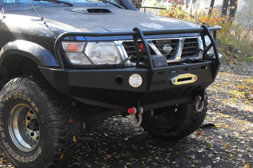 Zderzak stalowy Nissan Patrol Y61 - przód / przedni