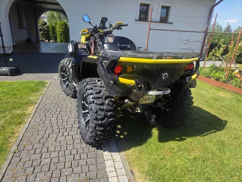 Can-Am Outlander MAX XMR 1000r FOX