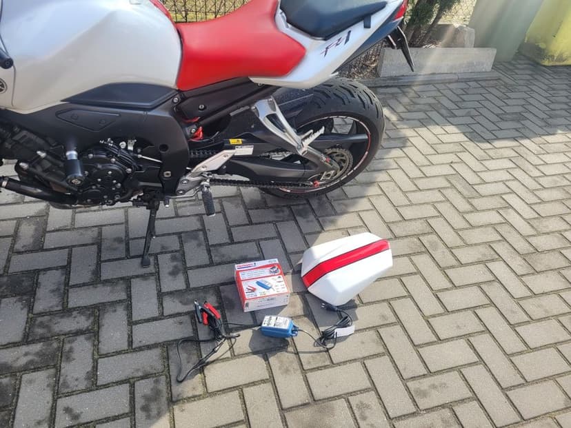 Yamaha FZ1 Naked 2009r ŚLICZNA !!